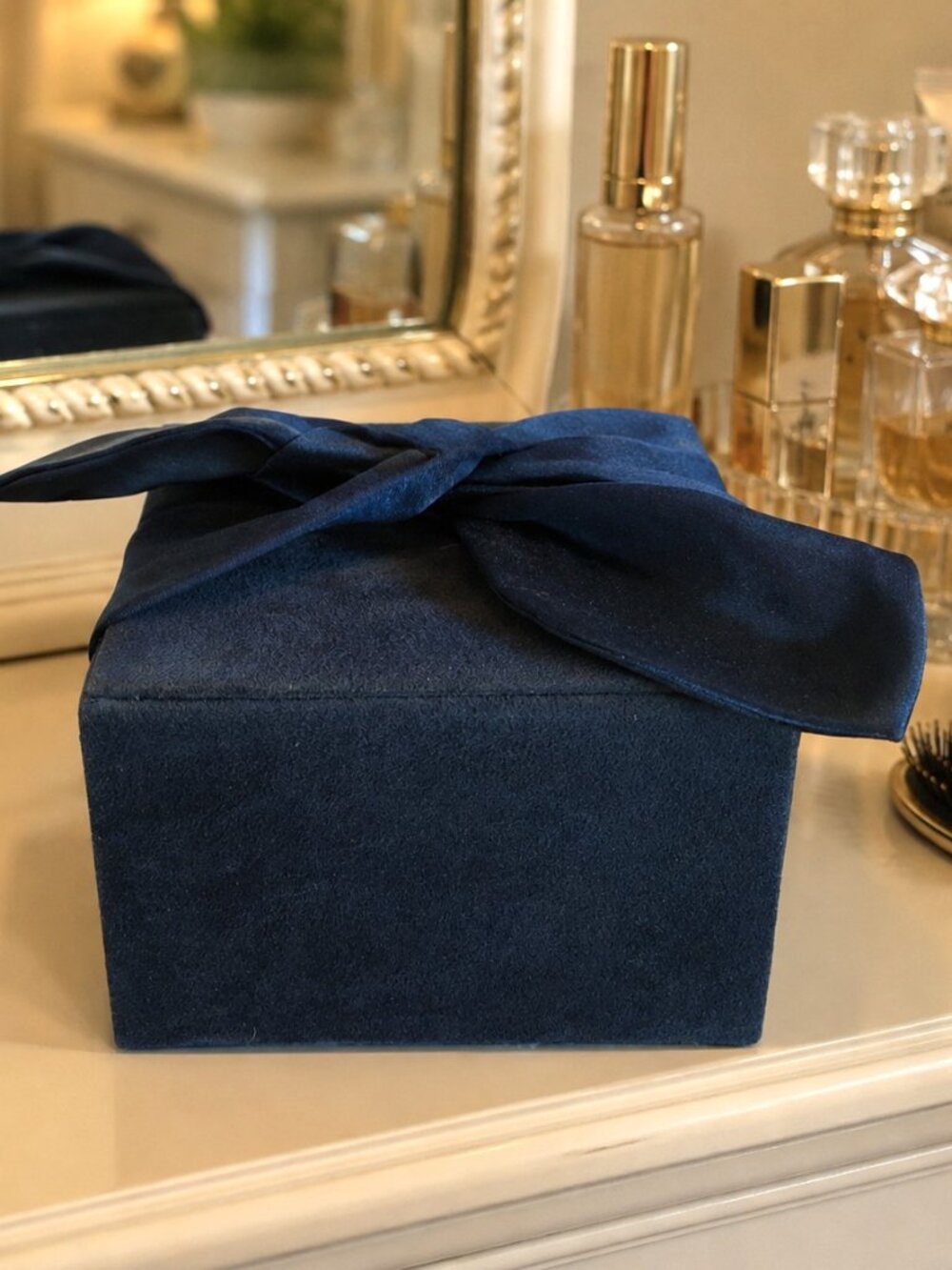 1970s Calvin Klein Royal Blue Promotional Obsession Box. SHIPS FREE